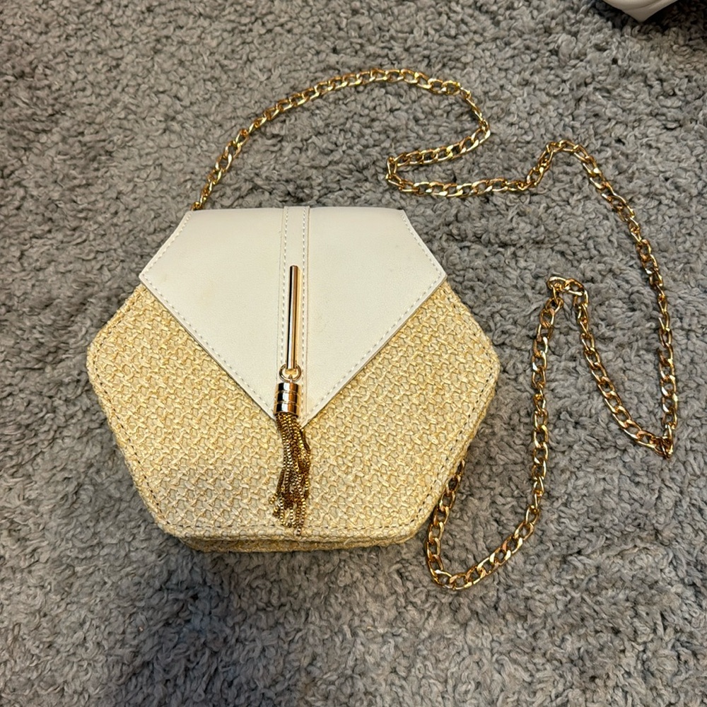 Straw crossbody
